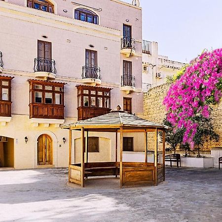 Апартаменты Marble Arch Apt. Сент Джулианс Экстерьер фото