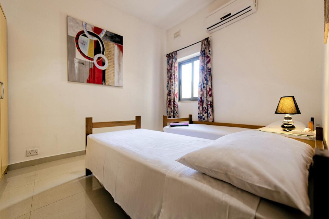 Апартаменты Marble Arch Apt. Сент Джулианс Экстерьер фото
